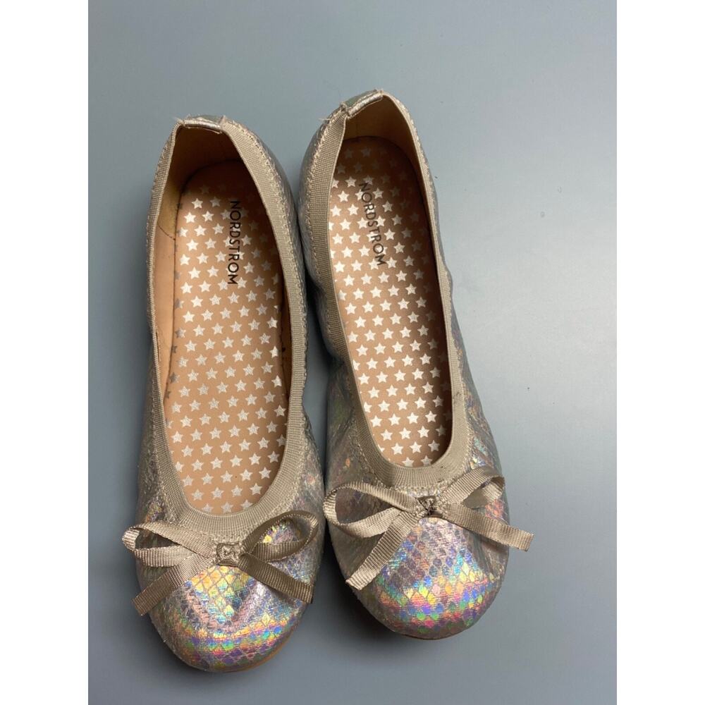 Girls Nordstrom Sz 3M Elise Ballet Flats w/Bow Rainbow Iridescent - Picture 3 of 14